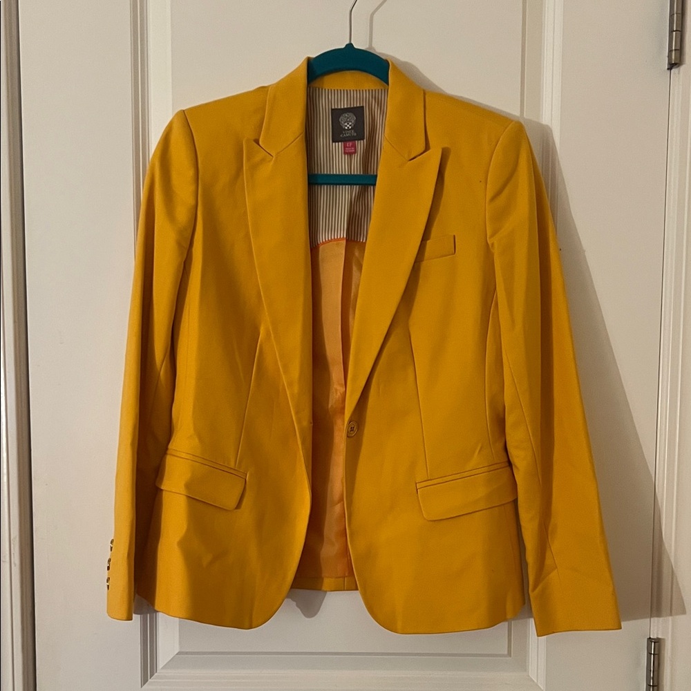Vince Camuto Vibrant Yellow Jacket